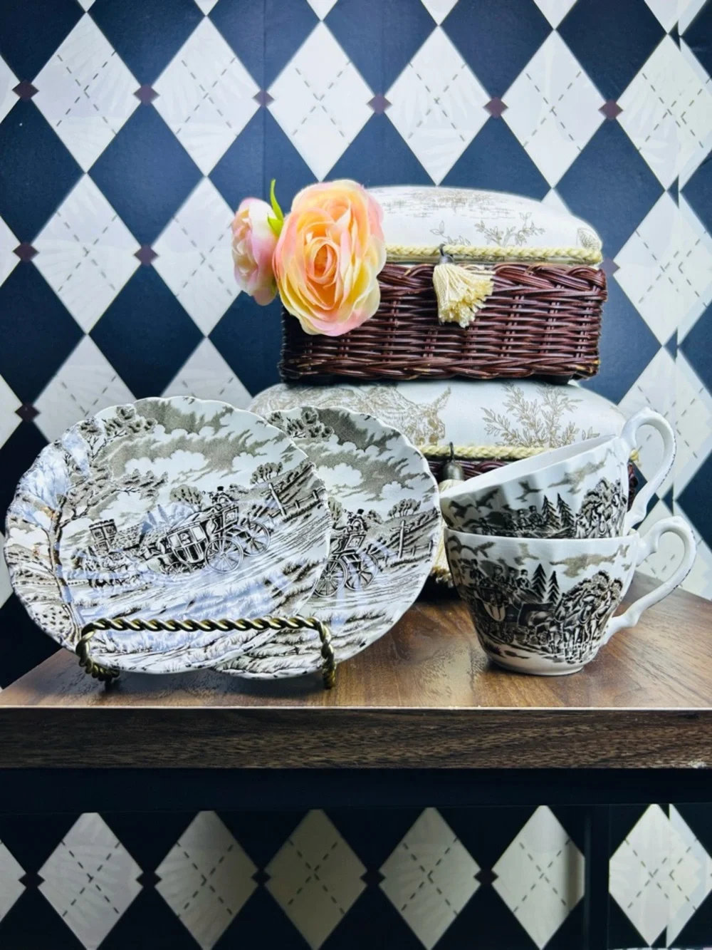 Vintage Tea Cups, Saucers Brown Transferware Set of‎ 4 Ironstone English Country